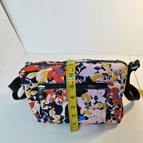 Kipling Wes Floral Crossbody Bag In Splashy Posies - Picture 15 of 15